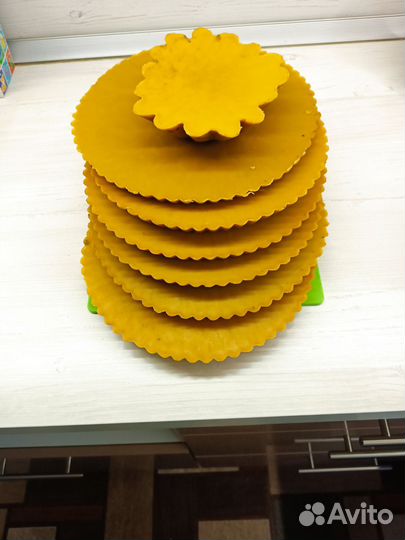 Воск пчелиный, прополис