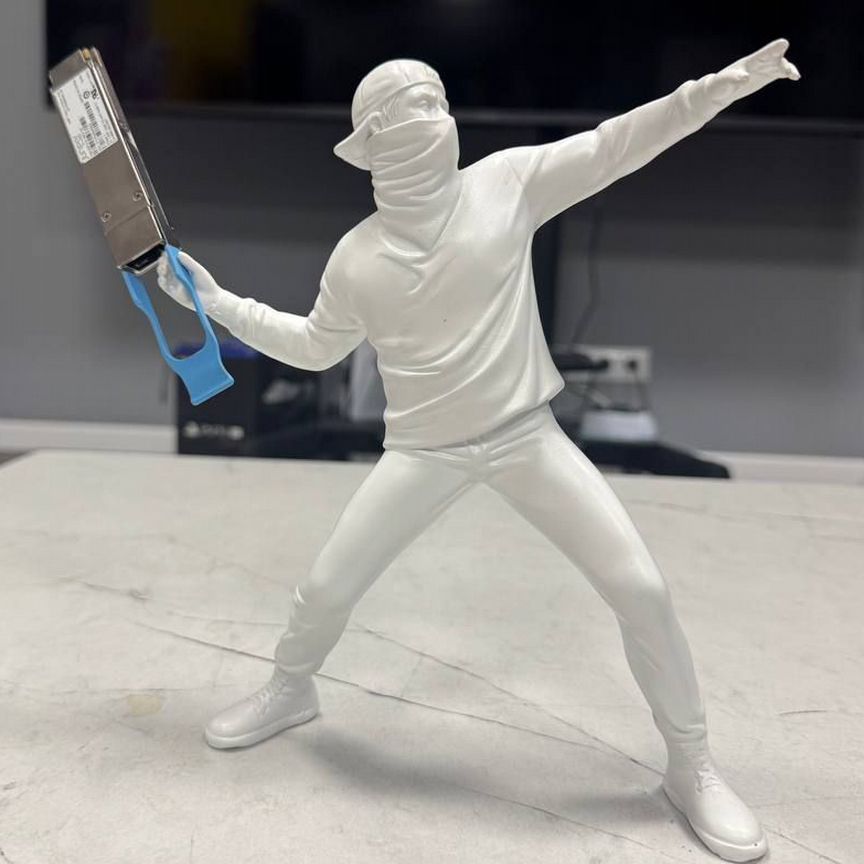 [QSFP-4X10GE-LR] Juniper Qsfp+ 4x10gbase Lr 10k Qsfp-4x10ge-Lr