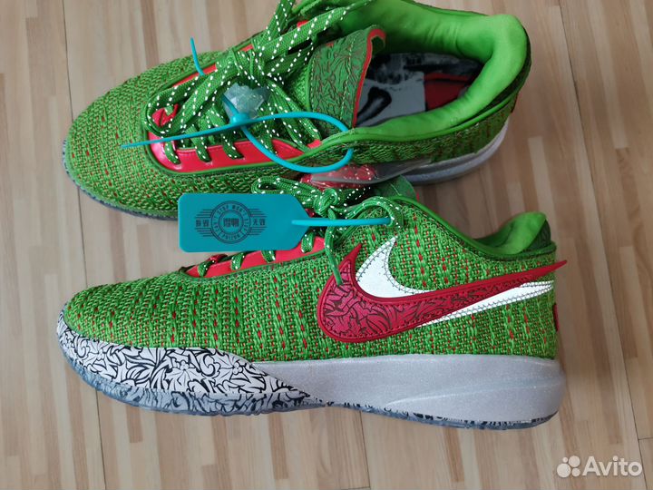 Кроссовки мужские Nike LeBron 20