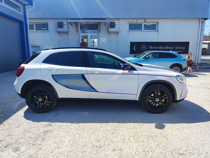 Mercedes-Benz GLA-класс 2.0 AMT, 2015, 73 600 км