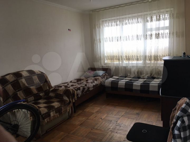 3-к. квартира, 95 м², 1/5 эт.