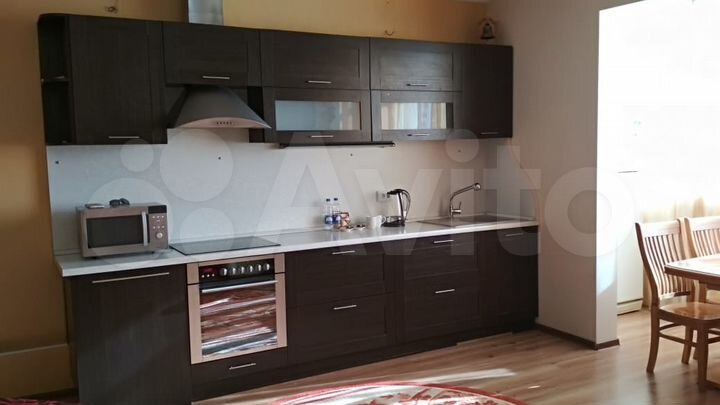 2-к. квартира, 55 м², 4/6 эт.