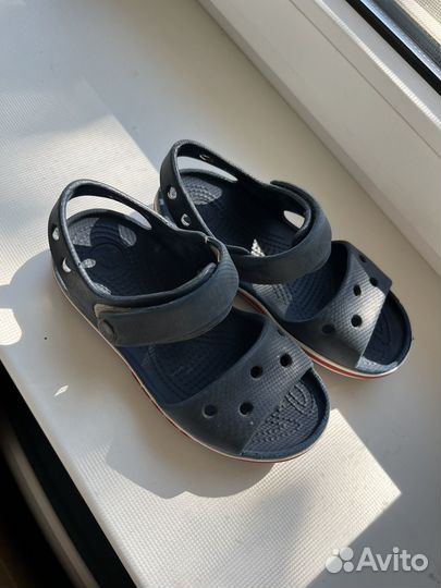 Сандалии crocs c11