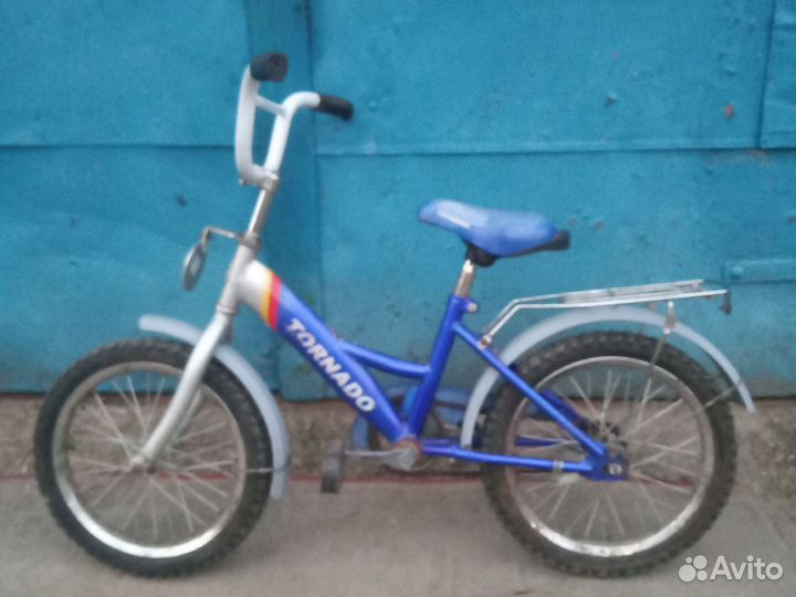 Детский велосипед 16 колёса