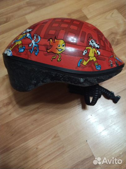 Роликовые коньки