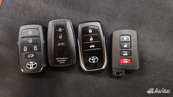 Смарт ключ Toyota, Lexus