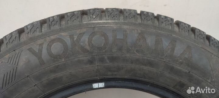 Yokohama Ice Guard IG55 215/65 R16 102T