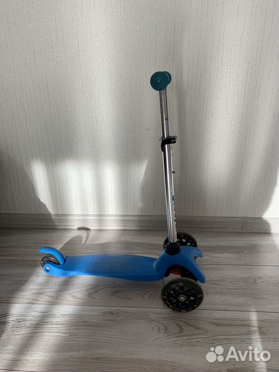 Самокат детский трехколесный