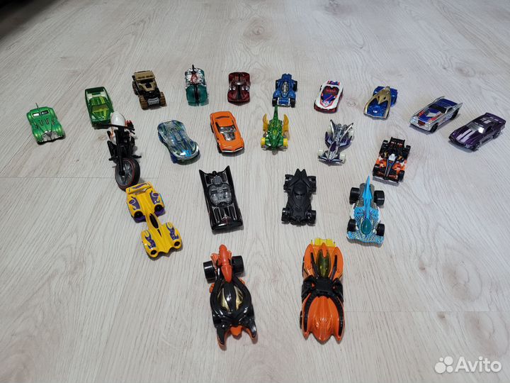 Коллекционные машинки Hot Wheels