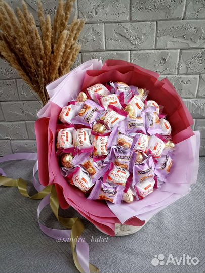 Сладкий букет, подарок из конфет