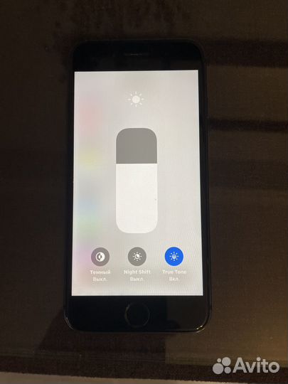 iPhone 8, 64 ГБ