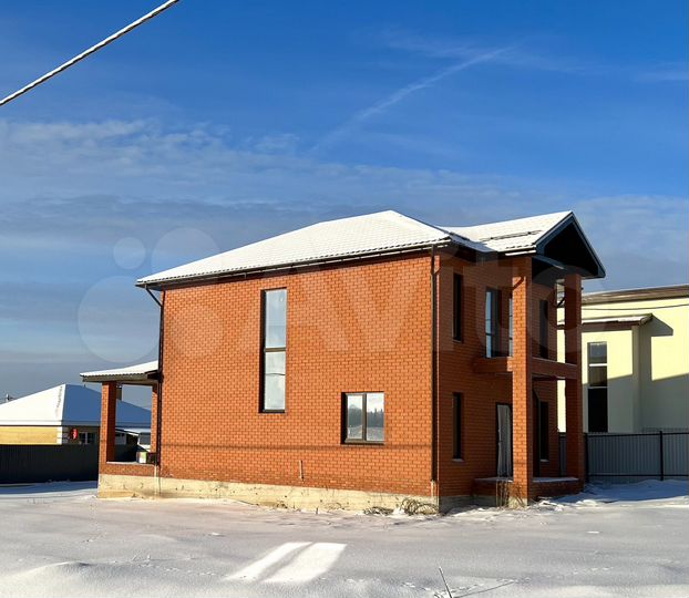 Коттедж 150 м² на участке 7 сот.