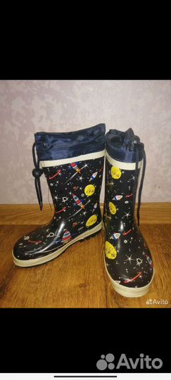 Резиновые сапоги