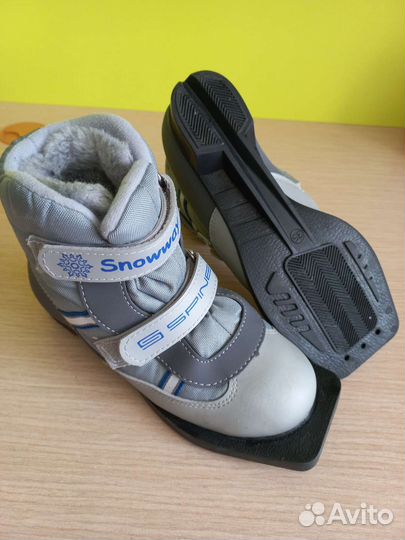 Лыжные ботинки spine