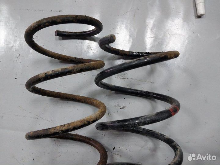 Пружина подвески передняя Renault Logan седан