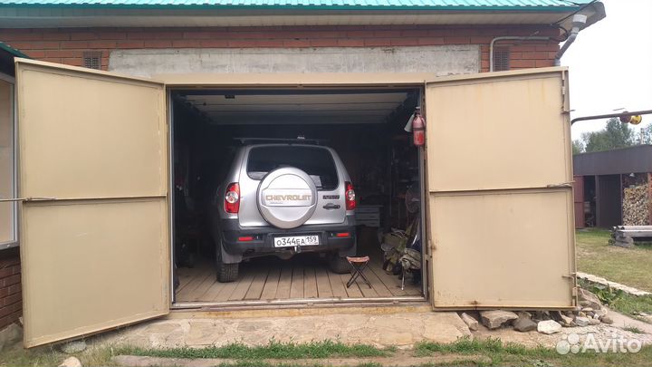 Створки гаражные для ворот