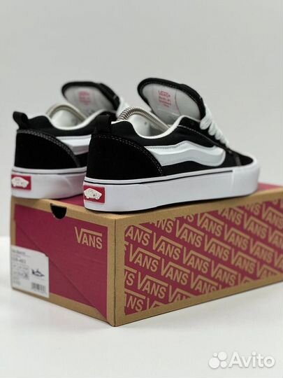 Vans Knu Skool