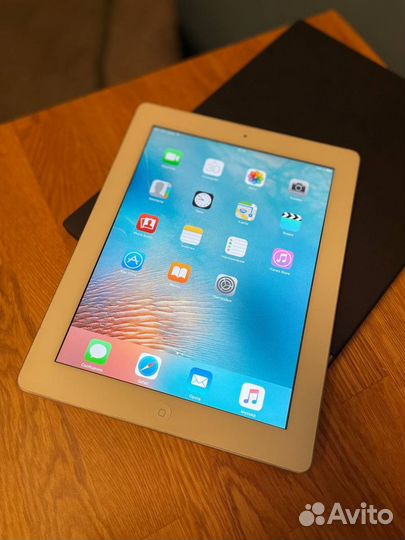 Планшет Apple iPad 2 16Gb Wi-Fi sim