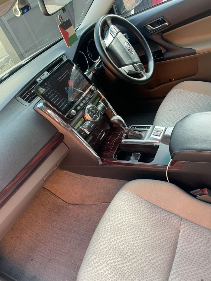 Toyota Mark X: фото из отзыва