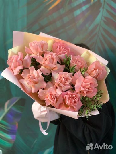 Ажурные розы. Доставка