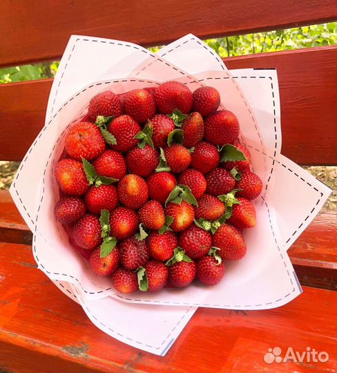Букет из ягод