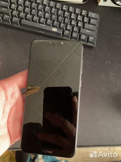 HONOR 8C, 3/32 ГБ