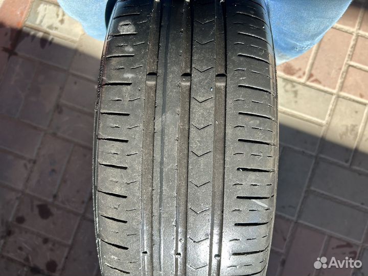 Continental ContiPremiumContact 5 195/65 R15