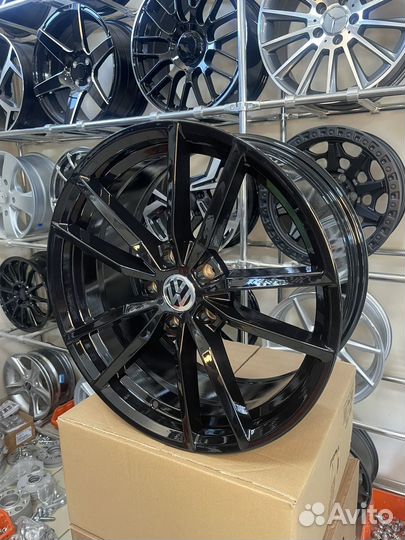 Диски 18/5/112 Притория на Шкода Октавия Пассат