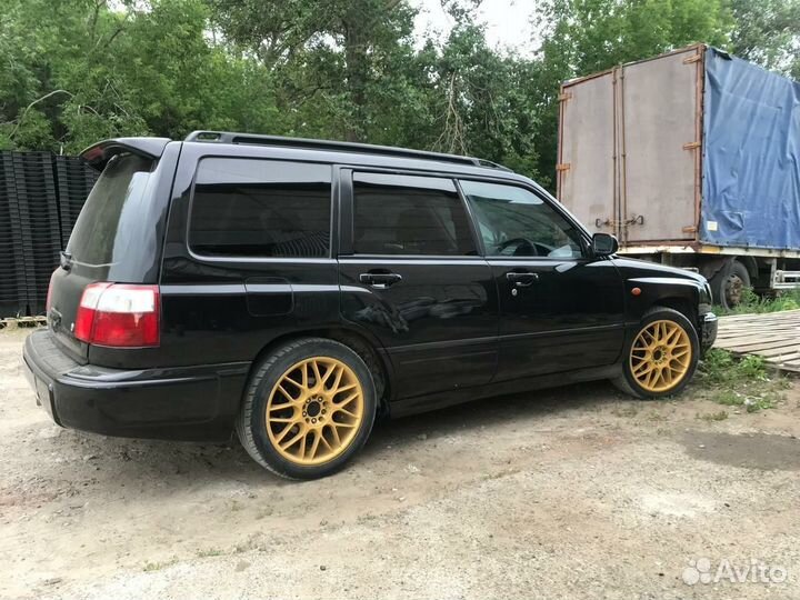 Subaru Forester 2.0 AT, 1997, 270 000 км