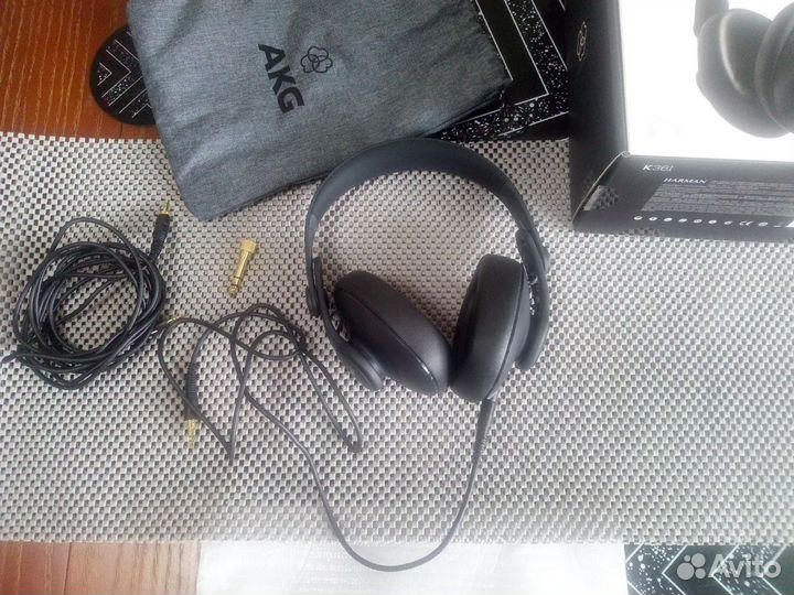 Мониторные наушники AKG K361