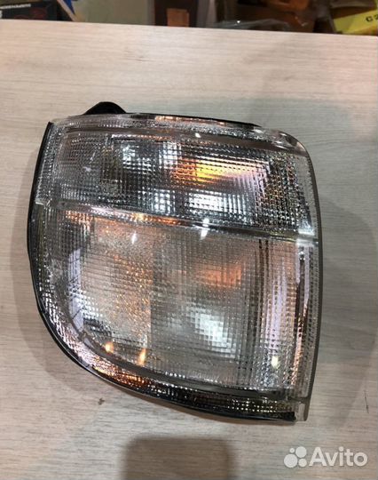 Фонарь задний хрусталь LH Toyota Caldina ST19 92