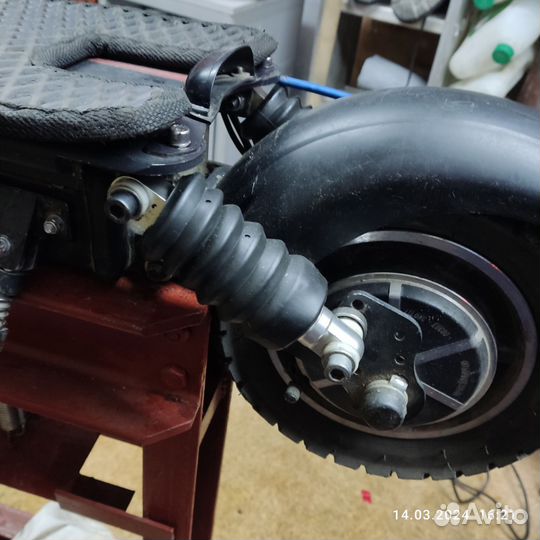 Пыльники амортизаторов на электросамокат Kugoo