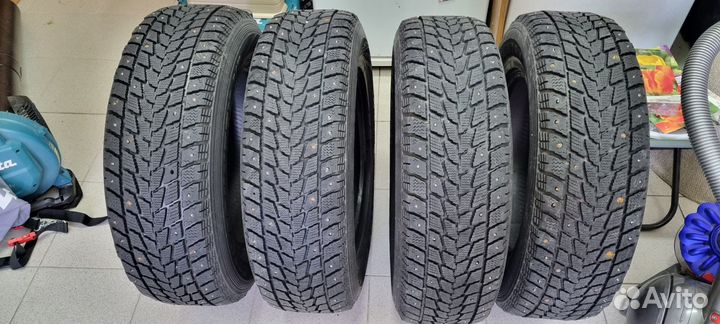 Toyo Open Country I/T 215/70 R16