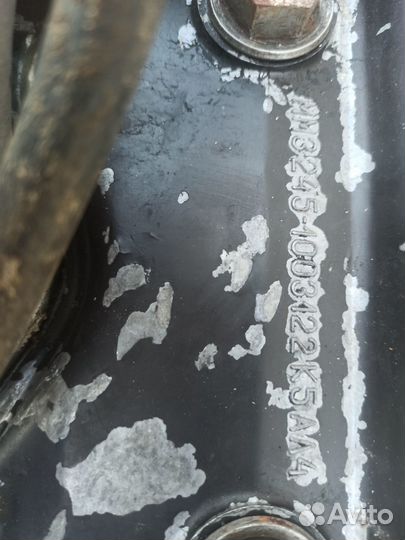 Двигатель д240