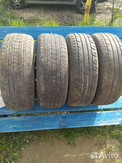 Tigar All Season 215/60 R17