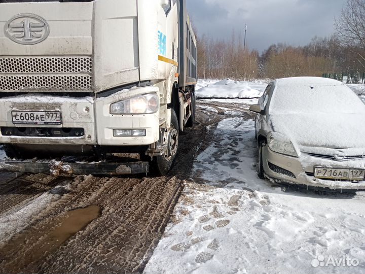 Водитель автомобиля категории a b c. Ломовоз К М У