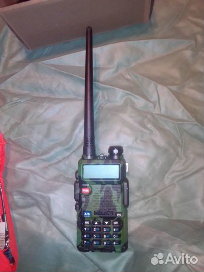Рация новая, камуфляжная с усиленной антенной