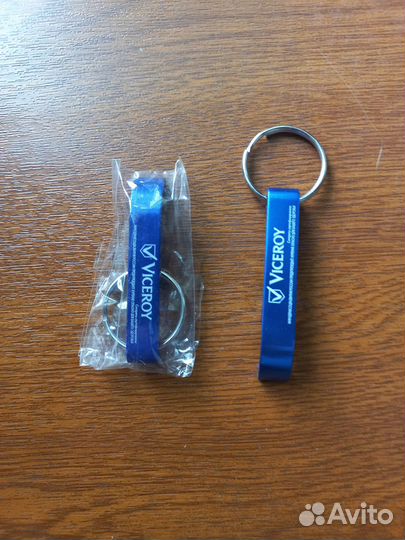 Брелок-открывалка для бутылок Viceroy, новый