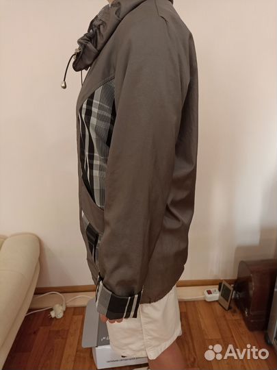 Ветровка женская 50 размер