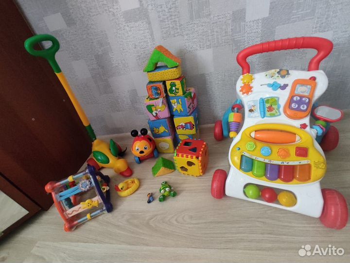 Развивающие игрушки каталка