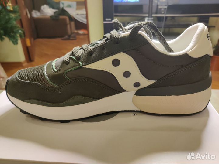 Кроссовки Saucony