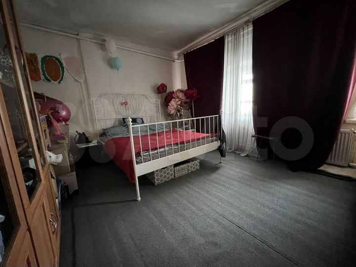 Комната 20 м² в 6-к., 3/3 эт.