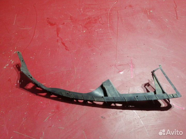 Кронштейн бампера передний правый Mazda 6 GG L3C1