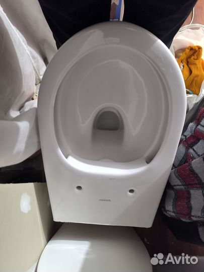 Продам подвесной унитаз Durovit Architect