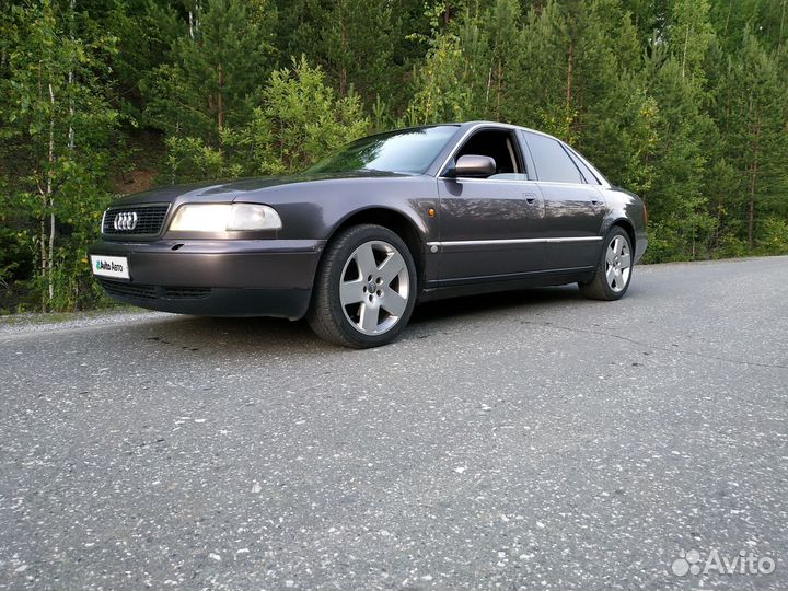 Audi A8 2.8 МТ, 1997, 300 000 км