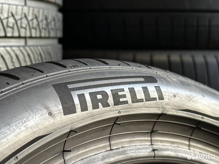 Pirelli P Zero PZ4 245/40 R19 и 275/35 R19