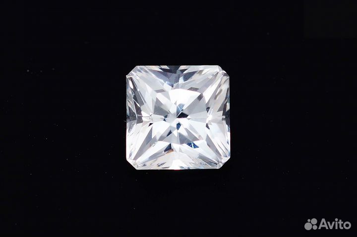 Фенакит 2.36 карат