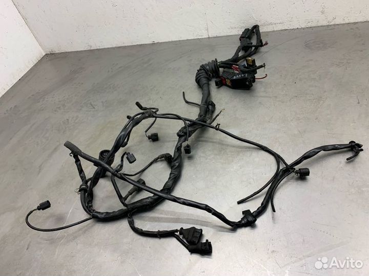 Электропроводка (моторная коса) Audi A4 универсал