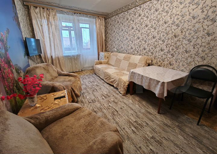 2-к. квартира, 42 м², 6/9 эт.