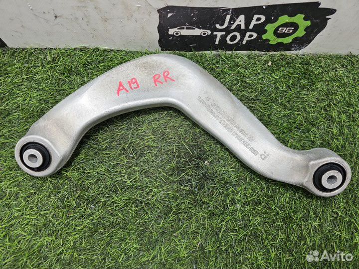 Рычаг задний правый Audi A4 B8 1.8 cjeb 2014